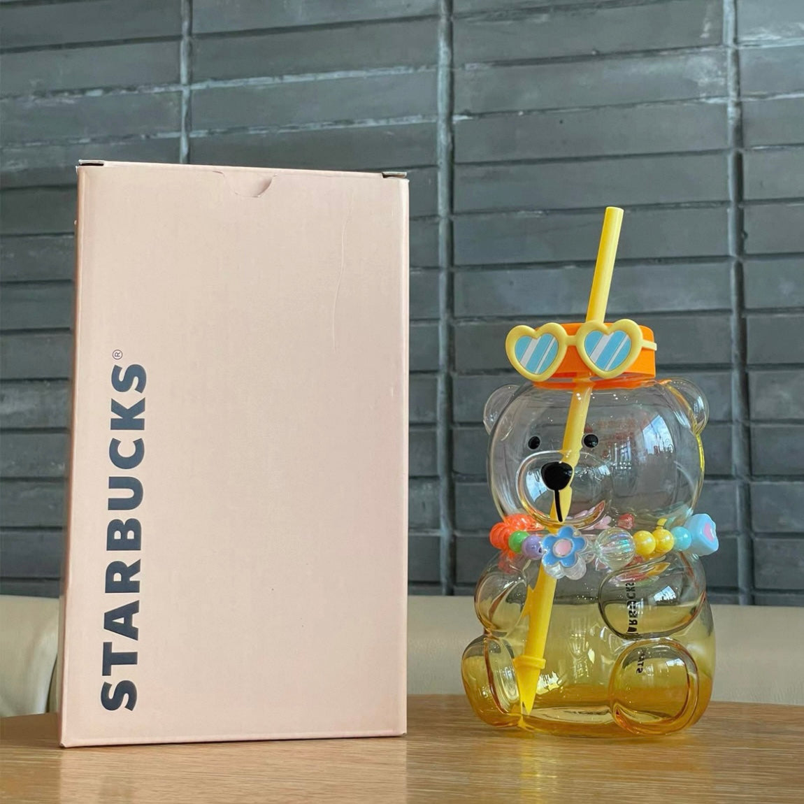 Starbucks China 2025 TropicalSeries Bearista Glass Cup 750ml