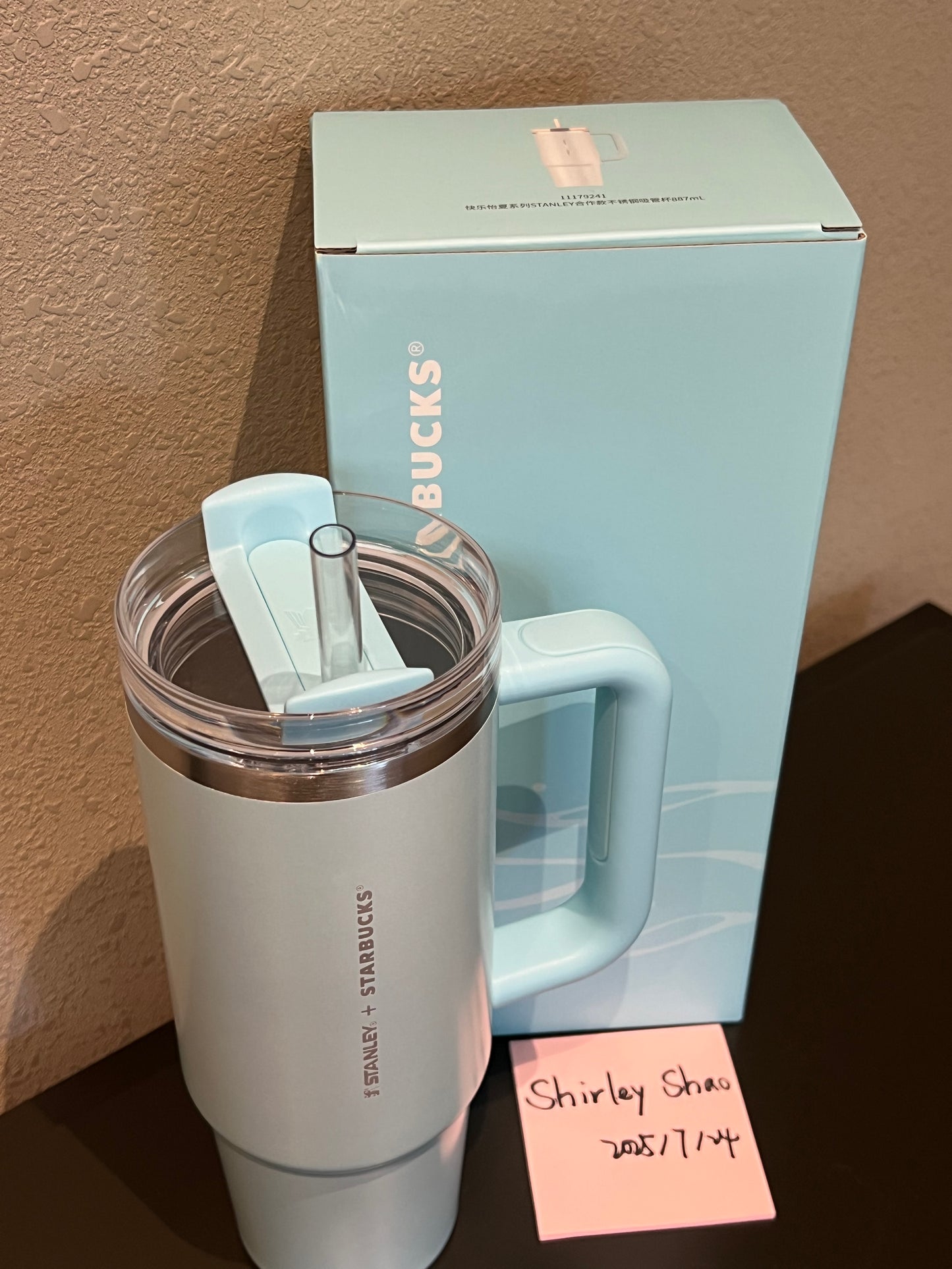 30oz China Starbucks Summer Blue Stanley